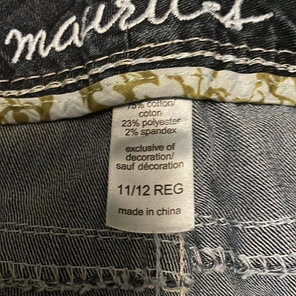 Jeans - Picture 3 of 4